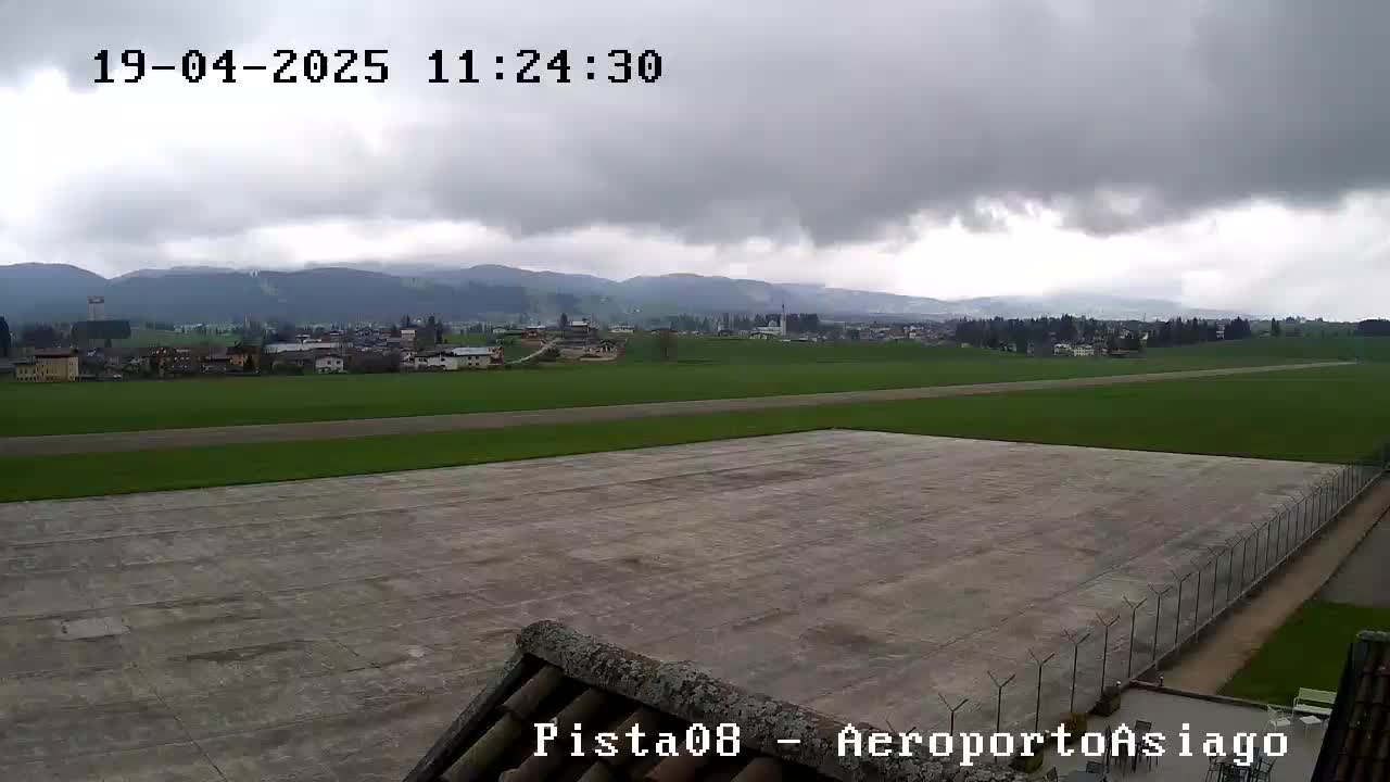 Webcam aeroporto Asiago fine pista