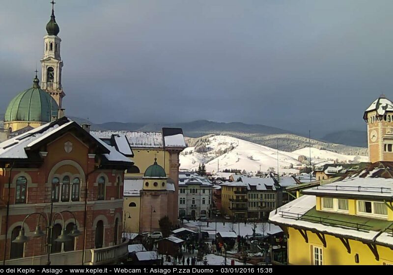 Panificio Keple webcam Asiago 03 gennaio 2016 ore 15.50