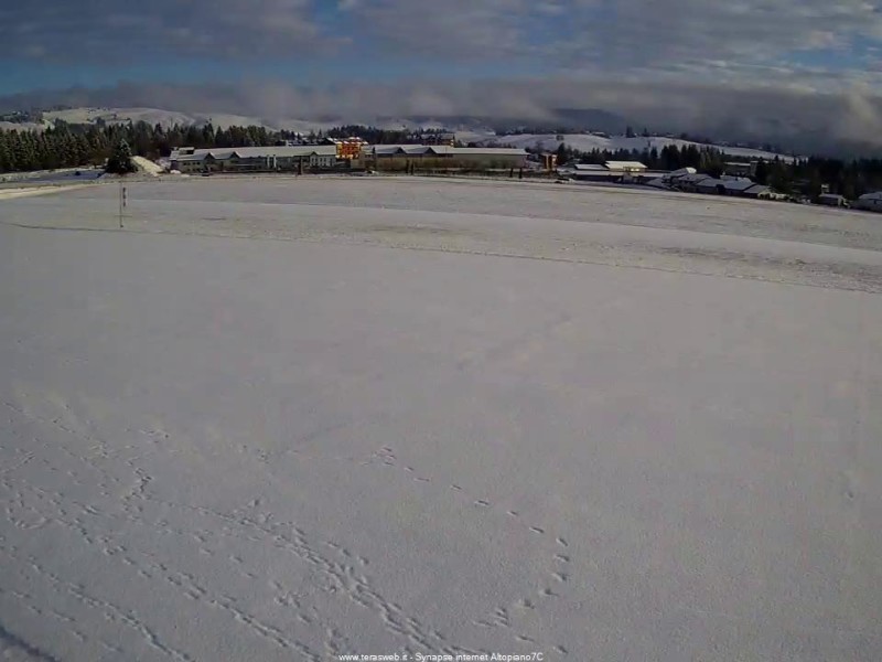 aeroporto2 webcam Asiago 03 gennaio 2016 ore 15.50